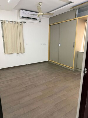 Room in 3.5 BHK Apartment at Mahindra Ashvita, Kukatpally – for Rent