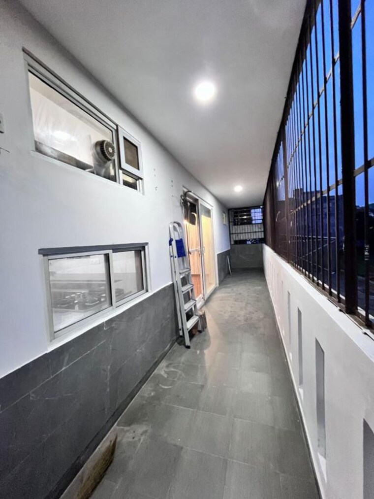 Balcony, sushant lok ii 5 Bedroom 4500 Sq.Ft. Builder Floor In Sushant Lok ii Gurgaon 10408668