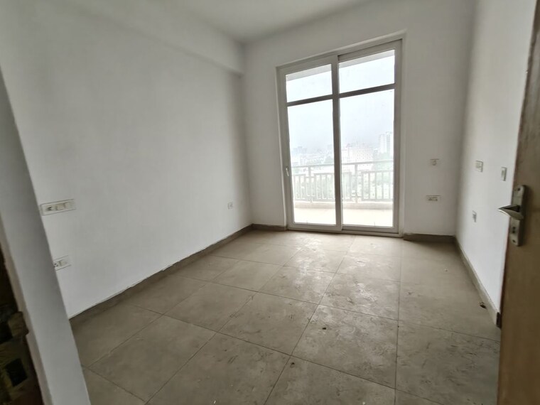 Room, ss-linden 4 Bedroom 2700 Sq.Ft. Builder Floor In Sector 84 Gurgaon 10408681