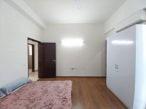 Room in 3.5 BHK Apartment at Adani Samsara, Sector 60 – for Rent
