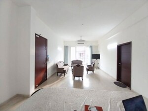 Living Room in 3.5 BHK Apartment at Adani Samsara, Sector 60 – for Rent