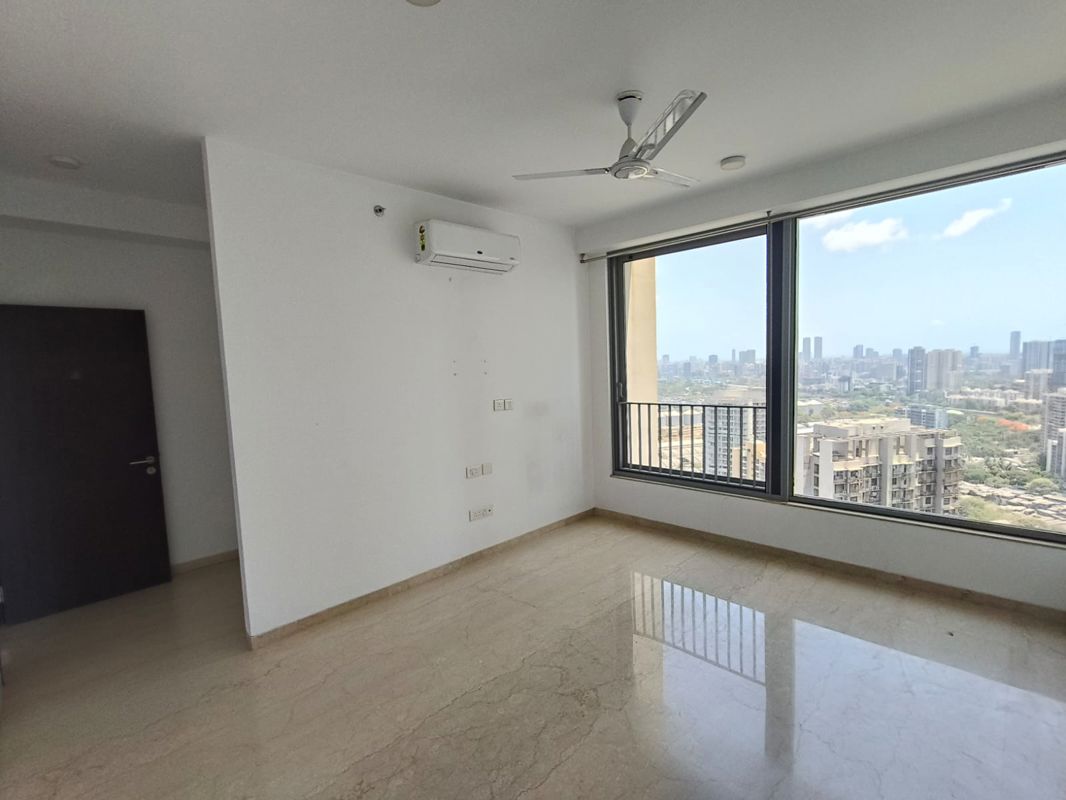 3 BHK Apartment For Rent in Oberoi Sky City