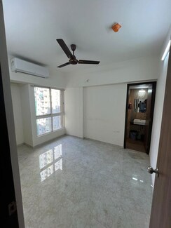 2 BHK + Pooja Room Apartment For Rent in Lodha Amara