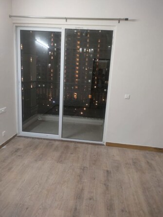 1.5 BHK + Study Room Apartment For Sale in Prateek Grand City in Siddharth Vihar, Ghaziabad