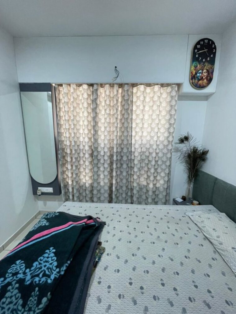 Master Bedroom, sun-rising-homes 2 Bedroom 875 Sq.Ft. Apartment In Jagatpur Ahmedabad 10408709