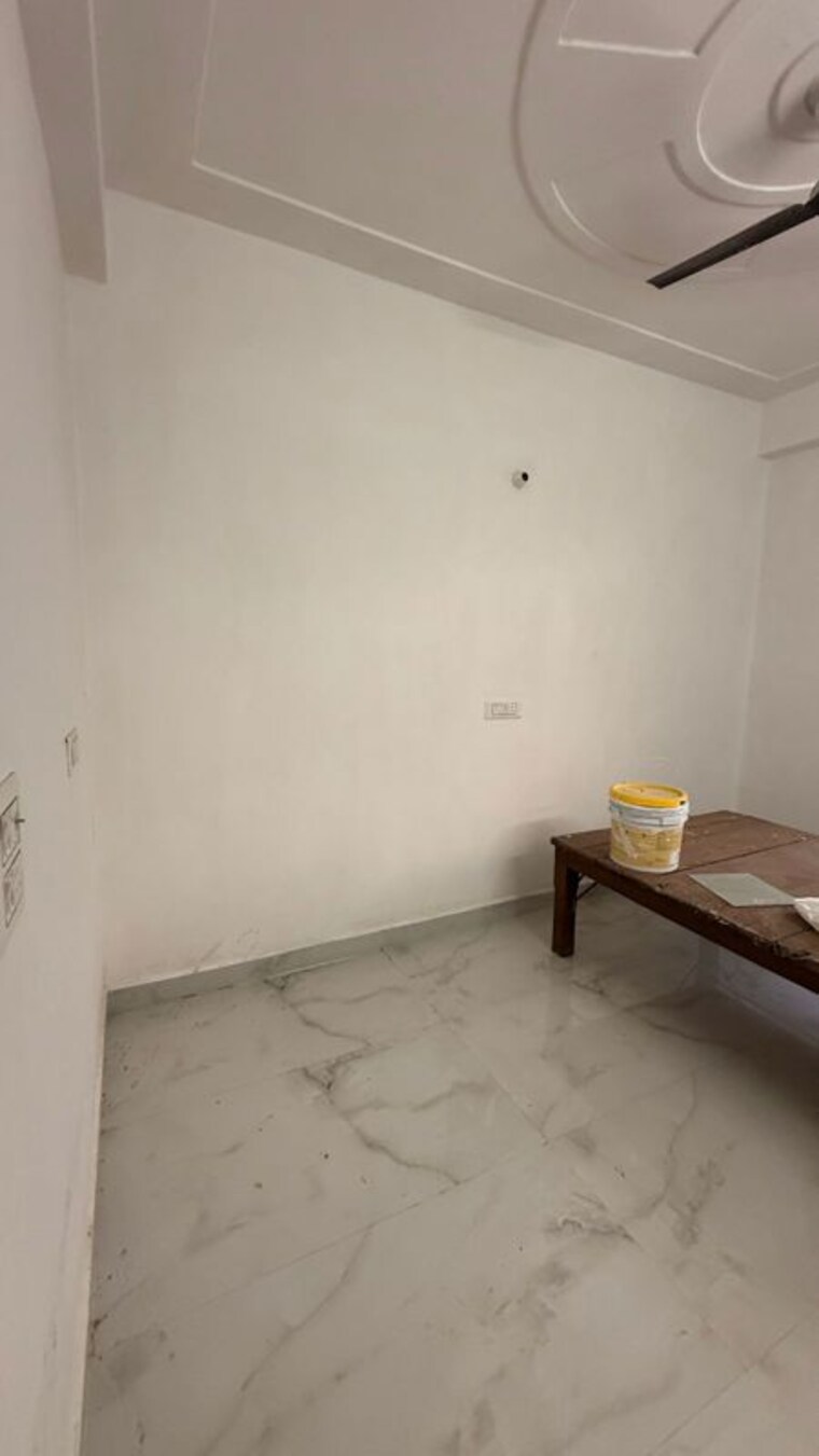 Room, chattarpur 1 Bedroom 450 Sq.Ft. Builder Floor In Chattarpur Delhi 10408745