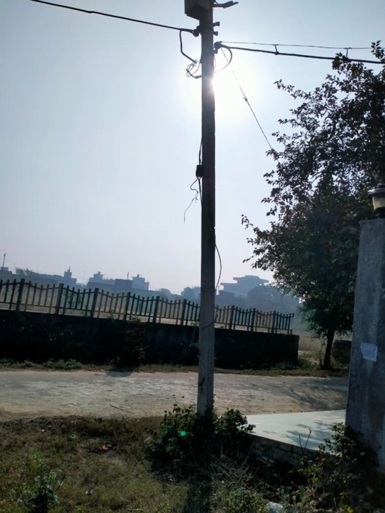 Garden, upsidc site c  300 Sq.Mt. Plot In Upsidc Site C Greater Noida 10408739