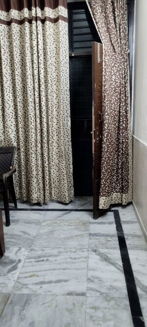 Bedroom in 2 BHK Builder Floor at Green Fields Colony – for Rent