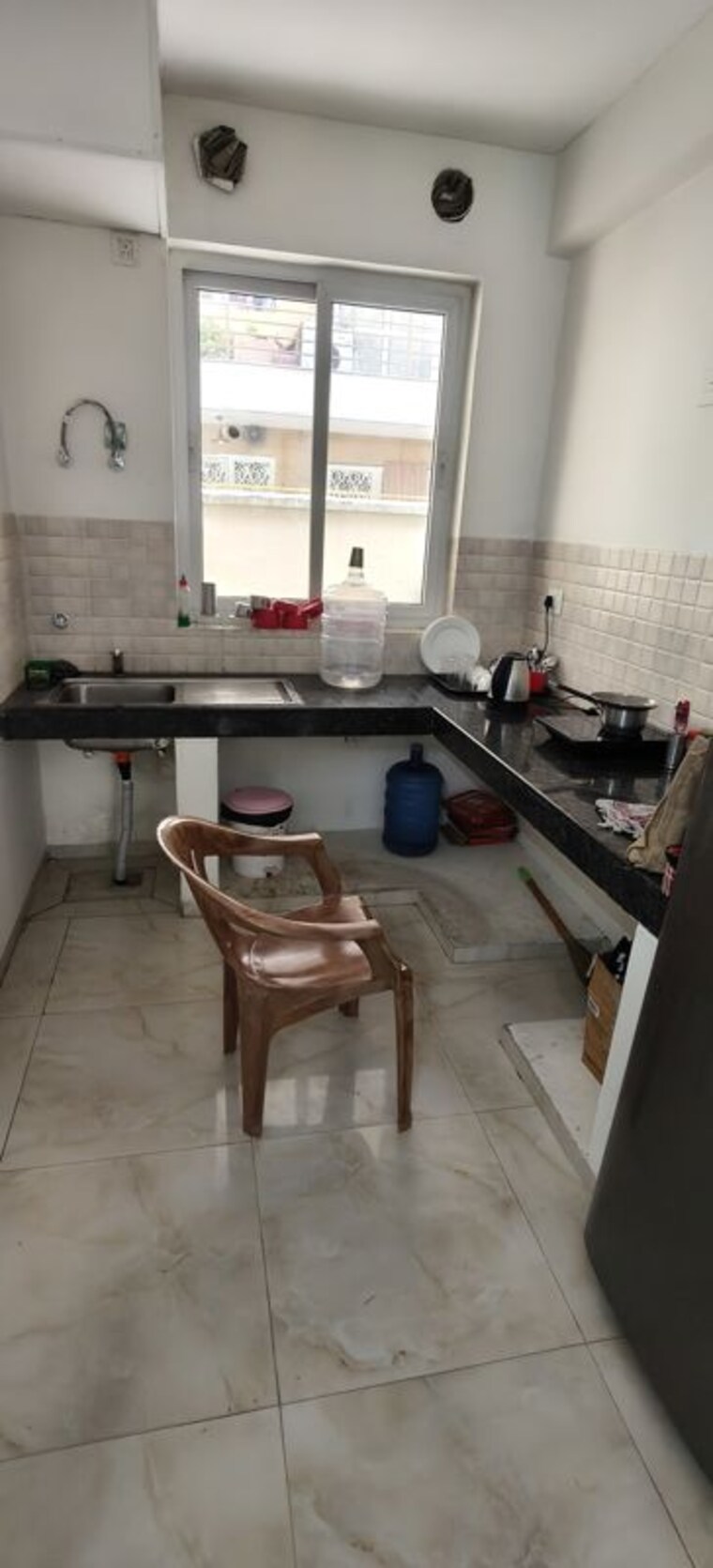 Kitchen, bptp-parkland-pride-phase-2 3 Bedroom 1100 Sq.Ft. Builder Floor In Sector 77 Faridabad 10408756