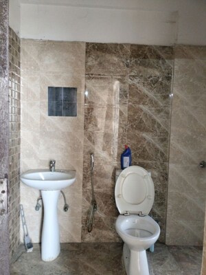 Bathroom in 2.5 BHK Apartment at Prateek Grand City, Siddharth Vihar – for Rent