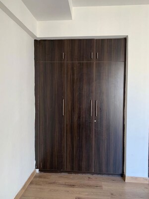 Furnished Amenities in 2.5 BHK Apartment at Prateek Grand City, Siddharth Vihar – for Sale