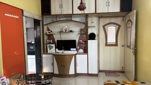 Furnished Amenities in 1 BHK Apartment at Mahalaxmi Vihar, Vishrantwadi – for Rent