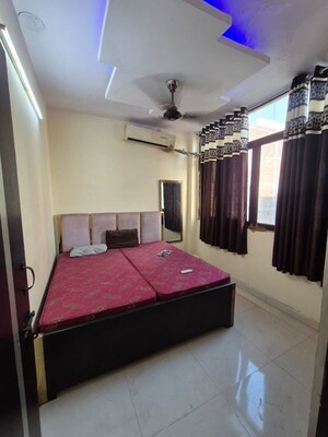 Bedroom in 2 BHK Builder Floor at Ramesh Nagar – for Rent
