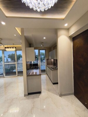 Building Lobby in 2.5 BHK Builder Floor at Ivory Silver County, Sector 95a – for Sale