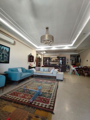 4 BHK Builder Floor For Rent in Saket