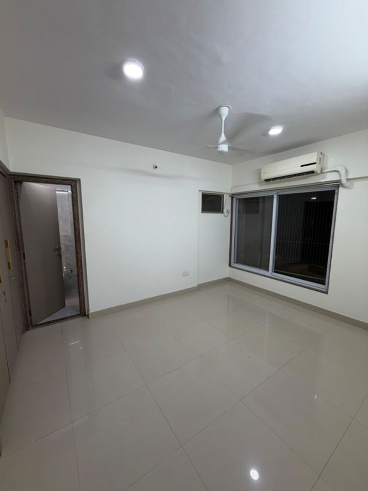 Room, kanakia-spaces-niharika 2.5 Bedroom 850 Sq.Ft. Apartment In Manpada Thane 10408671