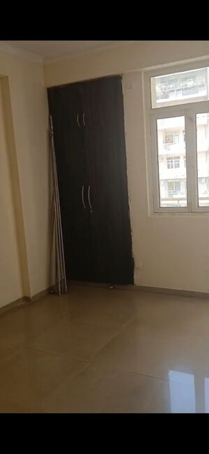Room in 2 BHK Apartment at KW Srishti, Raj Nagar Extension – for Sale