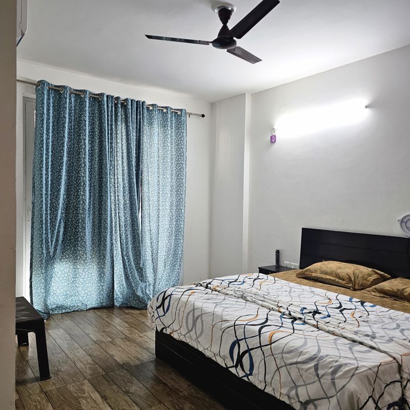 3 BHK Apartment For Rent in Omaxe Royal Residency Faridabad