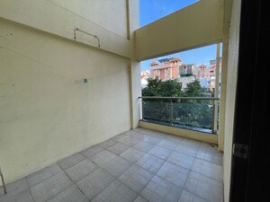 Room in 2 BHK Apartment at Creative Eclectica Homes, Pimple Saudagar – for Rent