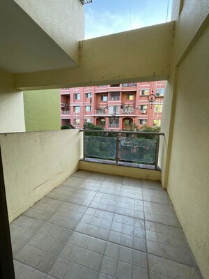 Bedroom in 2 BHK Apartment at Creative Eclectica Homes, Pimple Saudagar – for Rent