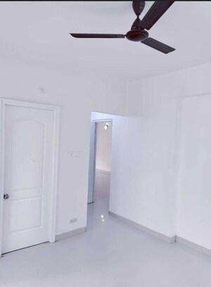 Room in 3 BHK Apartment at Aditya Imperial Heights, Hafeezpet – for Rent