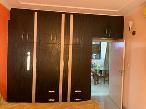 Furnished Amenities in 3 BHK Apartment at Omaxe Heights, Sector 86 – for Rent