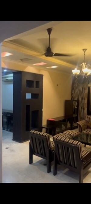 Living Room in 3.5 BHK Apartment at Eldeco Ananda, Sector 48 – for Sale