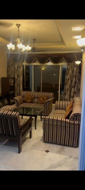 Living Room in 3.5 BHK Apartment at Eldeco Ananda, Sector 48 – for Sale