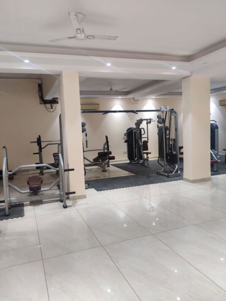 Team Area, green park Commercial Office Space 3500 Sq.Ft. In Green Park Delhi 10409052