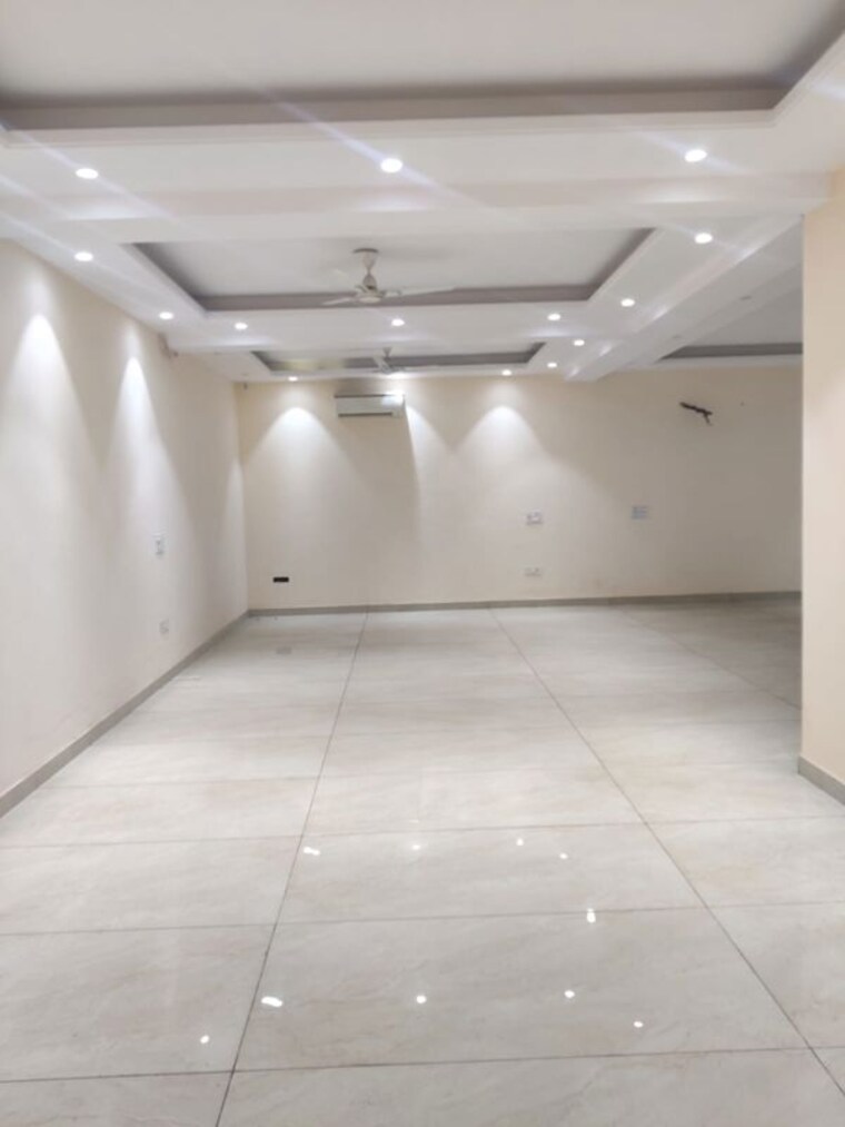 Team Area, green park Commercial Office Space 3500 Sq.Ft. In Green Park Delhi 10409052