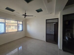 Room in 3 BHK Builder Floor at Sewla Kalan – for Rent
