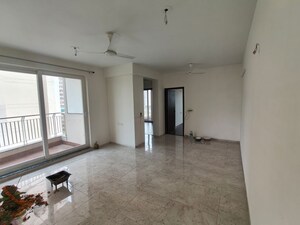 Room in 3 BHK Builder Floor at BPTP Eden Estate, Sector 81 – for Rent