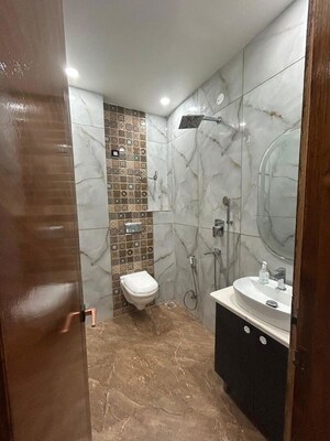 Bathroom in 3 BHK Builder Floor at BPTP District, Sector 81 – for Rent