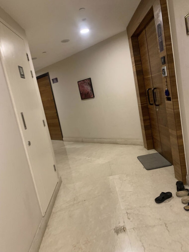 Bathroom, omkar-1973 4 Bedroom 2890 Sq.Ft. Apartment In Worli Mumbai 10409073