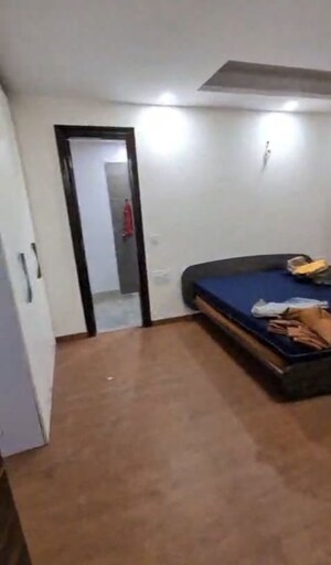 Bedroom in 3 BHK Builder Floor at Sector 23 – for Rent