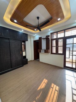 2 BHK + Basement Builder Floor For Rent in Kanwali