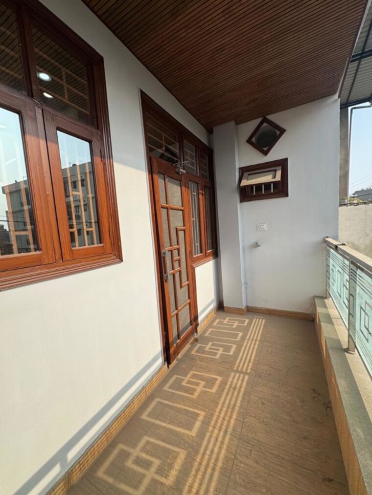 Balcony, kanwali 2 Bedroom 1450 Sq.Ft. Builder Floor In Kanwali Dehradun 10409111