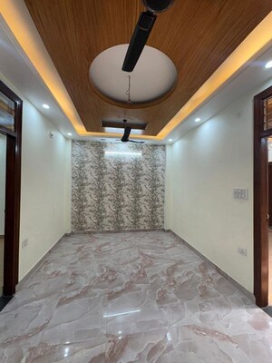 Bedroom in 2 BHK Builder Floor at Kanwali – for Rent
