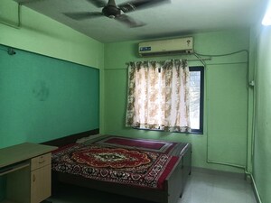 Bedroom in 2 BHK Apartment at State Bank Nagar – for Rent