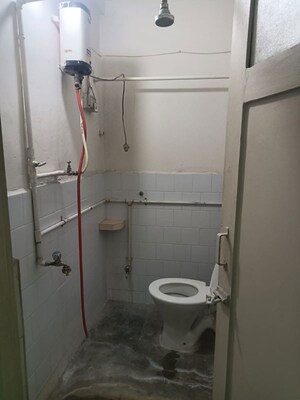 Bathroom in 2 BHK Apartment at State Bank Nagar – for Rent