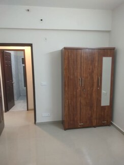 4 BHK + Servant Room Apartment For Rent in Prateek Grand City
