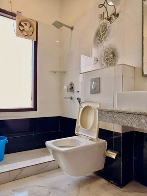 Bathroom in 1 BHK Apartment at Saket – for Rent