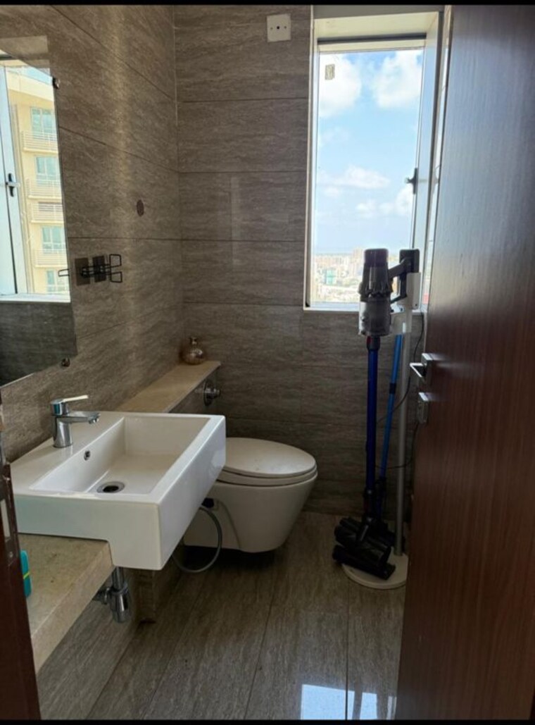 Attached Bathroom, sheth-auris-serenity-tower-2 2 Bedroom 807 Sq.Ft. Apartment In Malad West Mumbai 10409194