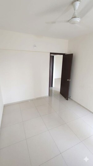 Room in 1 BHK Apartment at Shapoorji Pallonji Joyville Hinjewadi Phase 2, Hinjewadi – for Rent