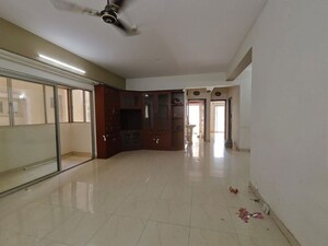 Room in 2 BHK Apartment at CLPD Suncity Apartments, Sarjapur Road – for Rent