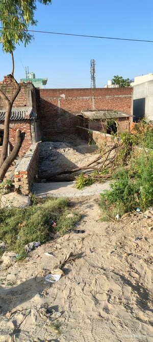  Plot For Sale in Bhagwanpur