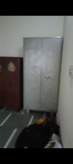 Furnished Amenities in 1.5 BHK Builder Floor at Mehrauli – for Rent