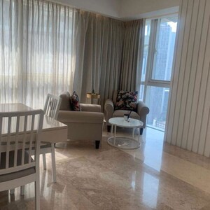 Living Room in 4 BHK Apartment at Indiabulls Blu, Worli – for Rent