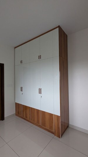 2 BHK Apartment For Rent in SBR Horizon, Whitefield Road