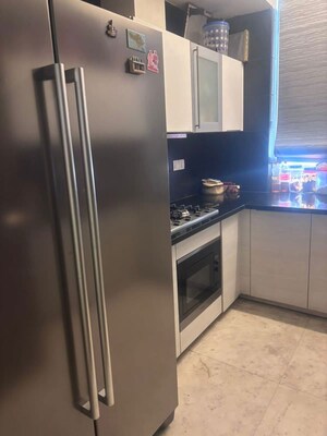 Furnished Amenities in 2 BHK Apartment at M3M Golf Estate, Sector 65 – for Rent